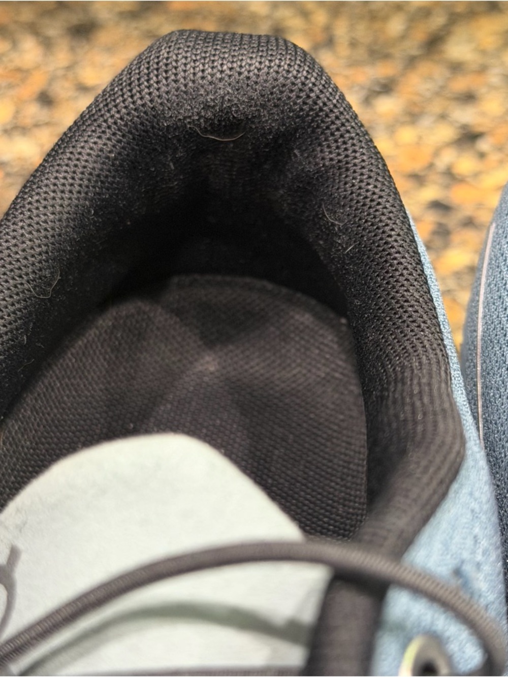 On Running Cloud ladies 7.5 Running Shoes - Blue/Gray - Picture 3 of 9
